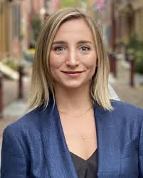 Alexandra Rowan's Instagram, Twitter & Facebook