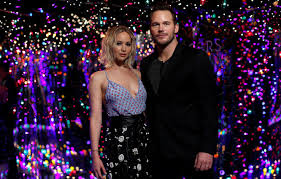 21 — pairs jennifer lawrence and chris pratt on a luxury intersteller spaceship bound for the homestead ii colony 120 years away. Wallpaper Passengers Jennifer Lawrence Jennifer Lawrence Chris Pratt Chris Pratt Passengers Images For Desktop Section Filmy Download