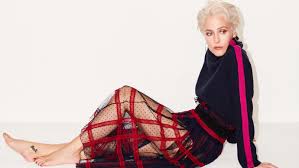 Gillian anderson entered the world at a chicago hospital in 1968, born to a computer analyst mother and a production company owner father. Gillian Anderson Interview The X Files The Fall And Her New Fashion Range The Times Magazine The Times
