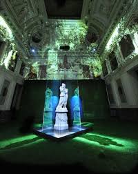 La Vetrina Del Laboratorio Museotecnico Goppion Che Ospita Amore E Psiche Stanti Di Antonio Canova Canova Ar Eiffel Tower Inside Eiffel Tower Light Painting
