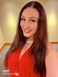 Embrace Your Healing: Advice for the Emotional Contortionist