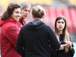 Get in touch with daniel velez (@danielvelezpte) — 385 answers, 4002 likes. Seleccion Peruana Hijo De Ricardo Gareca Renuncio A Velez Sarsfield Se Cumple Un Requisito Del Tigre Futbol Peruano Depor