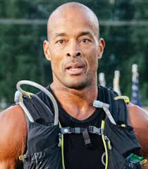 David Goggins는 워싱턴의 캐스케이드 산을 66시간 만에 200마일 Bigfoot 울트라마라톤을 완주했다