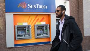 Suntrust bank operates with 399 branches in 188 different cities and towns in the state of florida. Bb T Suntrust Unveil Name Of New Combined Bank After Their Merger
