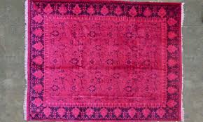 Einladende fußmatten, pflegeleichte läufer, schicke teppiche fürs wohnzimmer oder flauschige bettvorleger: Pinker Teppich By Kiskan Process Hamburg Orientteppich Gefarbter Teppich Wohnzimmer Zimmer Modern Vintage Orient Orientteppich Vintage Teppiche Teppich