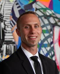 Kevin Knight's Instagram, Twitter & Facebook