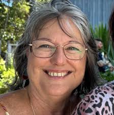 Hi Shaylee, I was just wondering if you do week sitting, I'm looking at  going away for 3 night beginning of November, you were recommend to me, I  have a frenchie, is