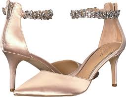 Badgley Mischka Womens Audrey Closed Toe Ankle Strap Classic Pumps