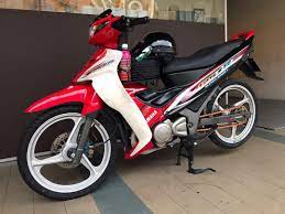 Cover set 125z/zr original yamaha hong leong sebanyak 30 jenis bodyset 125z untuk di pilih. 125z Merah Robot Coverset Motorcycles Motorcycle Accessories On Carousell