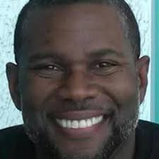 Dion Floyd's Instagram, Twitter & Facebook