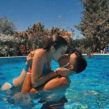 6 Goals Novios Fotos Piscina Fotos Lindas De Parejas Fotos Enamorados Fotos De Parejas En La Playa
