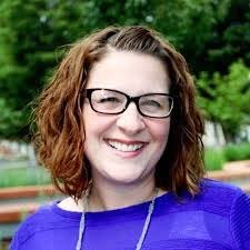 Mikki Gray's Instagram, Twitter & Facebook