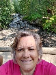 Andrea Malott's Instagram, Twitter & Facebook