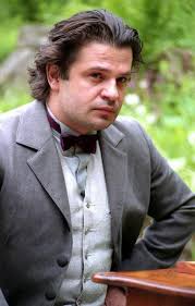 ◀️ ❤️ Dzisiaj 88 urodziny obchodzi Pani** Krystyna Loska**, prezenterka  telewizyjna. Solenizantka gościnnie zagrała w kilku filmach i serialach  telewizyjnych, występując w roli spikerki TV.** ** Wspominamy