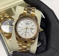 Men's Luxury Alloy Stainless Steel Waterproof Quartz Fashion Wristwatch with Glass Dial Window Pointer Date Display