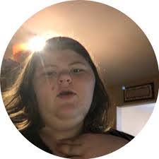 Francine Pace's Instagram, Twitter & Facebook