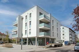 Hier will die flüwo drei hochhäuser mit insgesamt 76 wohnungen und ihr verwaltungsgebäude abreissen. Das Tor Zur Nordstadt In Schwetzingen Fluwo