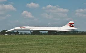 What are the design, terrace, restaurant, food, and drink selection like? Passagierflugzeug British Airwayss Concorde Supersonic Nach Am 19 Juli 1997 Landen Redaktionelles Stockfoto Bild Von Sperre Juli 143732443