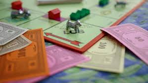 Monopoly es el juego familiar favorito en el mundo que nos trae esta genial adaptación de la serie juego de tronos. La Venta De Juegos De Mesa Se Disparo Un 18 3 El Ano De La Pandemia Virus Y El Clasico Monopoly Triunfan En Espana