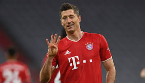 Will you be picking up this base lewandowski card? Fifa 21 Totw 2 Ist Veroffentlicht Mit Lewandowski Haaland Courtois