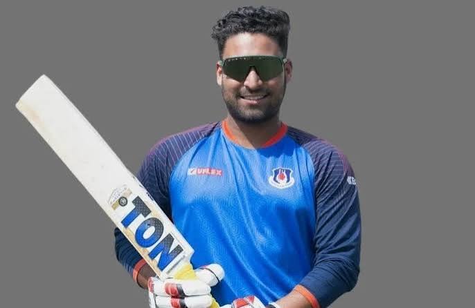Varun Chakravarty Ruled Out of Asian Games | Vipraj Nigam Joins India Team