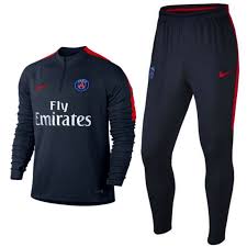 Sie werden normalerweise nur als reaktion auf von dir durchgeführte aktionen festgelegt, die einer anforderung von diensten gleichkommen, z. Paris Saint Germain Tech Trainingsanzug 2016 17 Nike Sportingplus Net