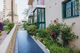 New luxury rental ** this waterfront unit has breath taking views of the santa rosa sound and brooks bridge and is only a 2 minute 38 second walk to the blue dolphin public beach access. Apartamentos Palm Court Apartments In Benidorm Valencian Community Spain