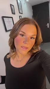 Eva Mendoza's Instagram, Twitter & Facebook