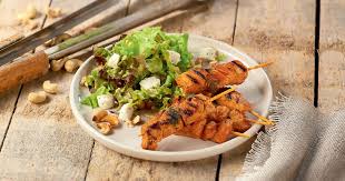 Cocktailbrochettes Met Multicolorsla Recept Eten Bbq Recepten