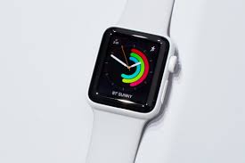 Apple Watch Ultra 4 Leaks: Ceramic Comeback Confirmed, But 48-Hour Battery Has Thermal Risks Insiders Fear