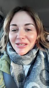 @dunkin I ordered a medium iced caramel latte with whole milk sweet cold  foam and caramel drizzle #fyp #dunkin ￼