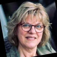 Connie Jansen's Instagram, Twitter & Facebook