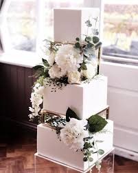 Perfect high centerpieces consisting of our tallest glass trumpet vase with gel and led lights to provide extra glow. Pre Order Square Metallic Cake Spacer Prop Options