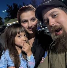 Can I play early access with standard edition???