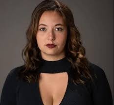 Ginger Compton's Instagram, Twitter & Facebook