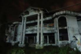 We did not find results for: Cerita Horor Pembantaian Satu Keluarga Di Rumah Hantu Darmo Diangkat Ke Layar Lebar Tabloidbintang Com