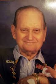 Ed Clark's Christmas house became S.A. tradition