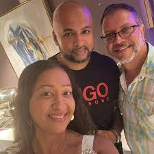 I swear I live my bess life with the best ppl.. is 1 life to live ,  surround yourself with like minded people.. jealousy is a bad thing #trixsta