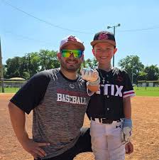 Wasifu kwa Brandon Scriber