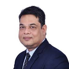 Suraj Jain's Instagram, Twitter & Facebook