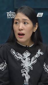 คู่รักไรเดอร์” ไปไหนไปกัน . นายทินกร แซ่จึง อายุ 23 ปี กับ น.ส.วรยา  กองแก้วจินดา อายุ 23 ปี ขี่จักรยานยนต์รับ-ส่งอาหาร  หลังจากงานเดิมที่ทำถูกสั่งให้ปิดกิจการเพื่อควบคุมการแพร่ระบาดของโควิด-19  ทำให้วันนี้ทั้งคู่ ออกมาขี่รถรับ-ส่งอาหารด้วยกัน . โดย นาย ...