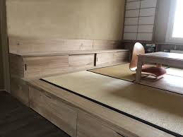 Le prix et la disponibilité de l'inventaire peuvent varier en magasin. Estrade Japonaise