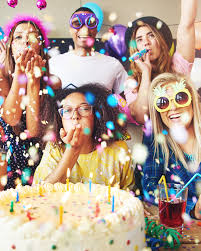 Qualche candela, dei petali di rose rosse, bicchieri di cristallo e una buona cena a. Come Organizzare Una Festa Di Compleanno Last Minute