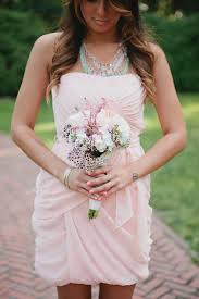 Love The Idea Of Blush Dresses With Tiffany Blue Jewelry Blush Roses And Tiffany Blue Ribbon Aro Cute Bridesmaid Dresses Bridesmaid Pretty Bridesmaid Dresses