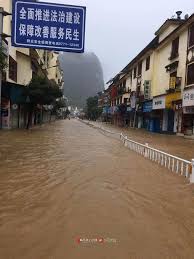 正在直播 强降雨天气轮番袭击桂林 阳朔等地涨水严重 桂林生活网直播 street view scenes guilin