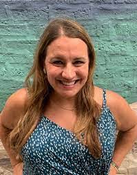 Kari Shaver's Instagram, Twitter & Facebook