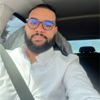 40+ perfiles de «Felipe Peña»