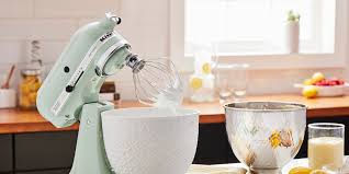 This ka had an issue with the worm drive gear, and when it arrived, the worn brushes were not making contact with the armature. Kitchenaid Now Offers Customized Stand Mixers And They Re Here Just In Time For Holiday Gifting And Baking Martha Stewart