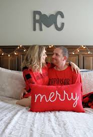 Bedroom photoshoot ideas for couples. Diy Family Christmas Photos Cute Easy Ideas Kindly Unspoken