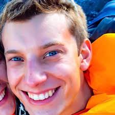 Juliana Galante and Elliott Wiegman's Wedding Website